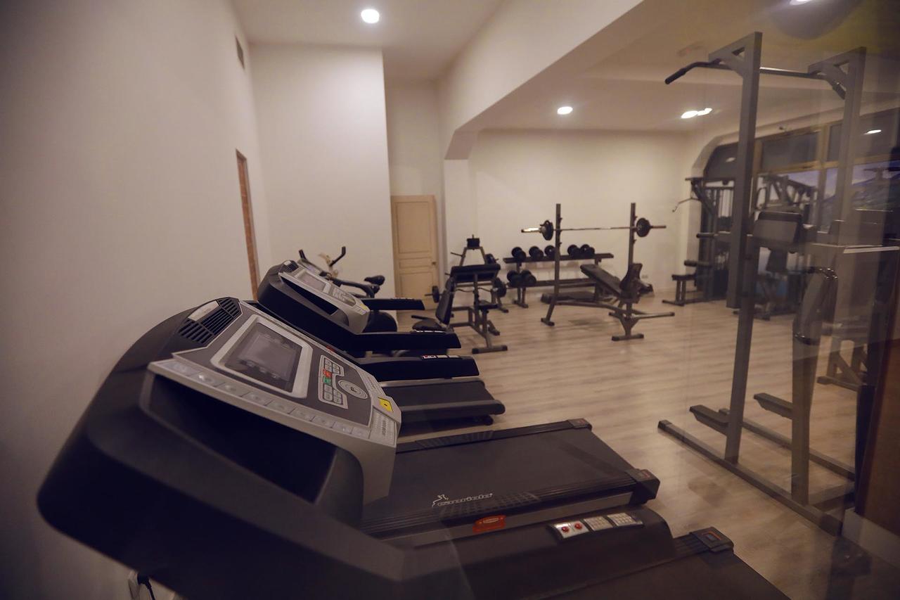 比诺丘酒店 普里什蒂纳 外观 照片